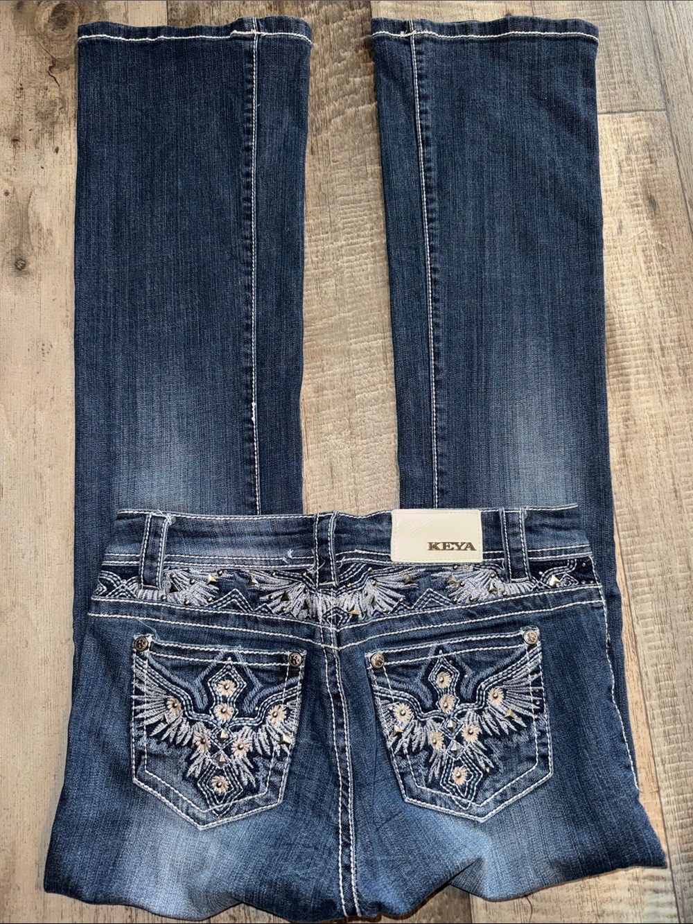 KEYA USA Women's Embroidered Dark Blue Jeans-size 31